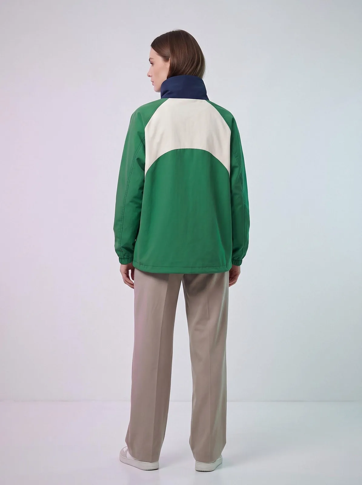 Kelly Green and Off-White Funnel Neck Anorak, Custom Logo OEM Ripstop Anorak, Unisex Streetwear Factory — back view