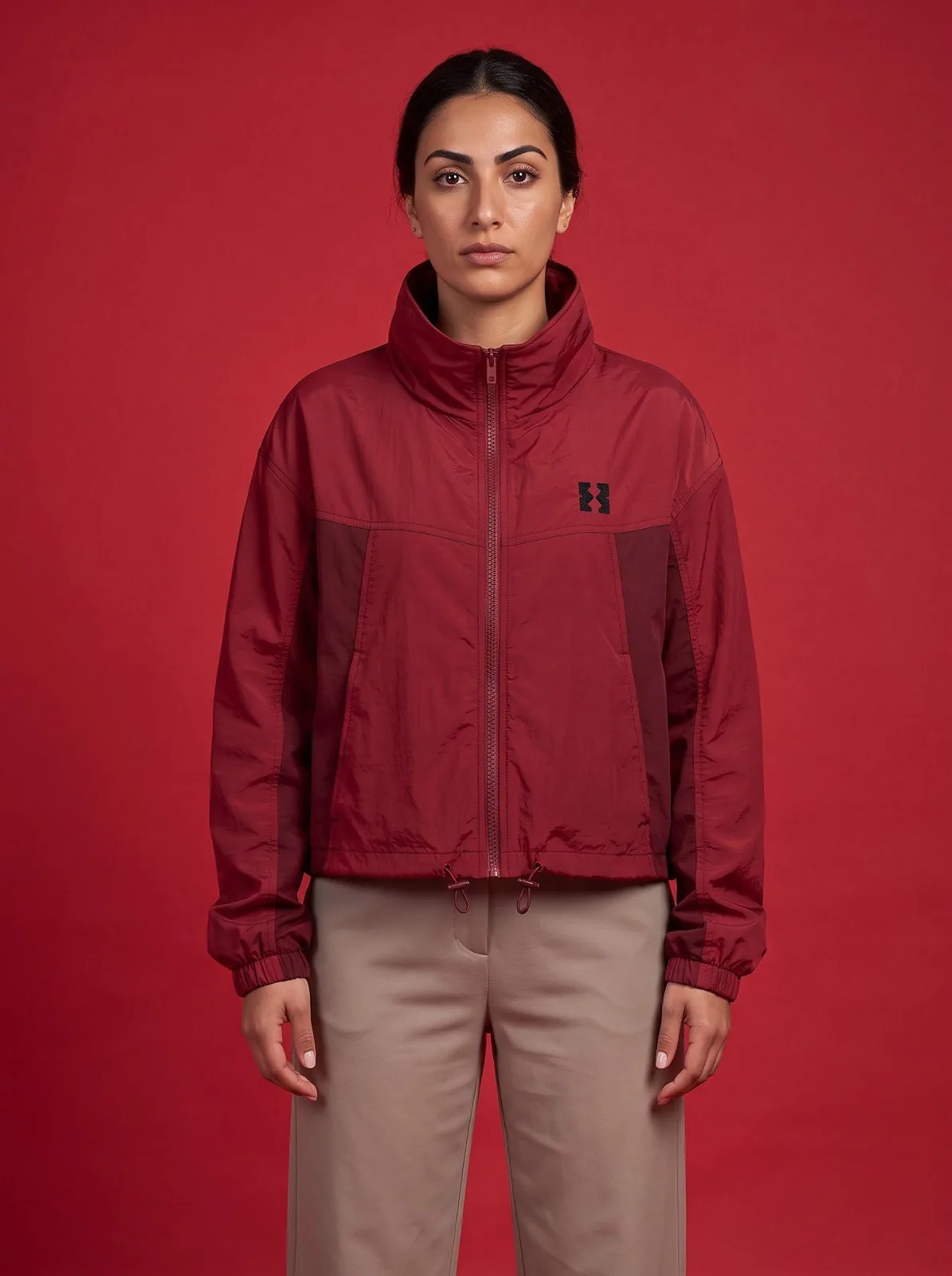 Cherry Red Cropped Windbreaker, Custom OEM Oversized Nylon Jacket, Unisex Streetwear Manufacturer — front view