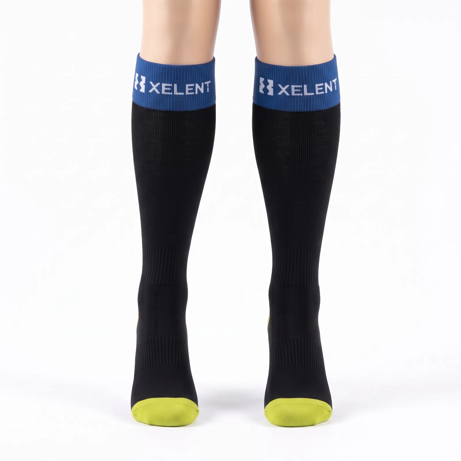 Custom Compression Over-the-calf Ski Sock (pair) Wear 260GSM OEM Wholesale — front view