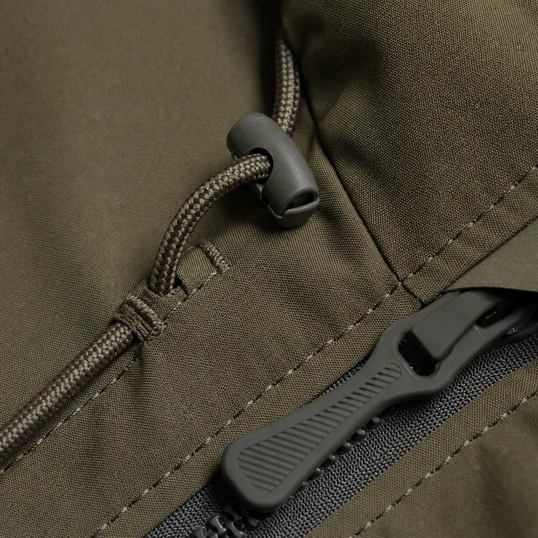 Low-profile cord lock and zipper hardware on hunting apparel
