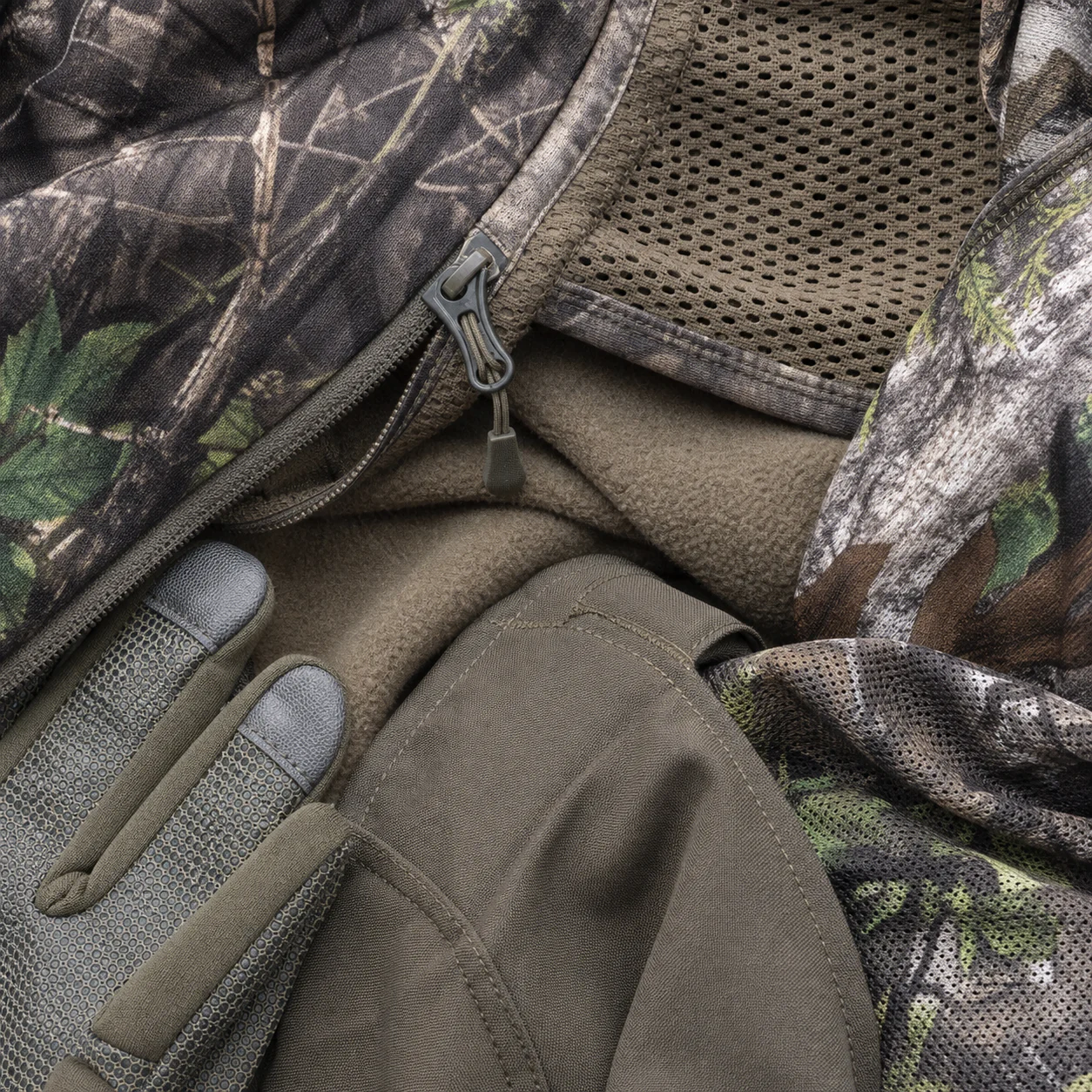 Quiet turkey hunting camouflage fabric, mesh, zipper and trim detail